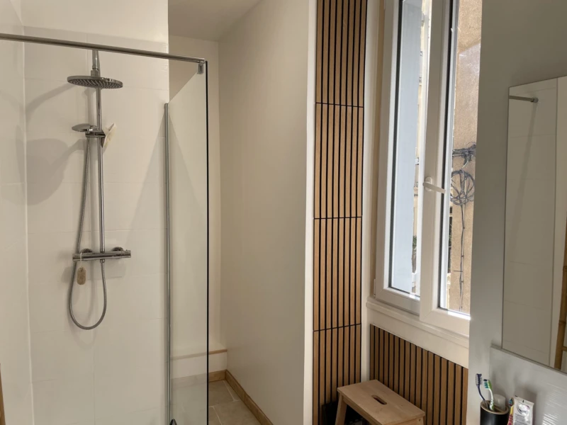 Salle d'eau appartement 55 m² Béziers