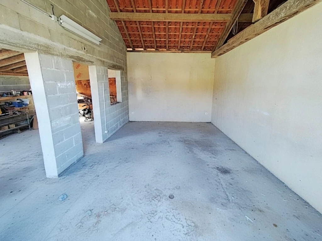 Garage 2