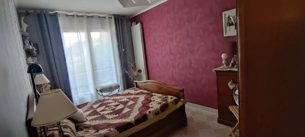 CHAMBRE 2 RDC