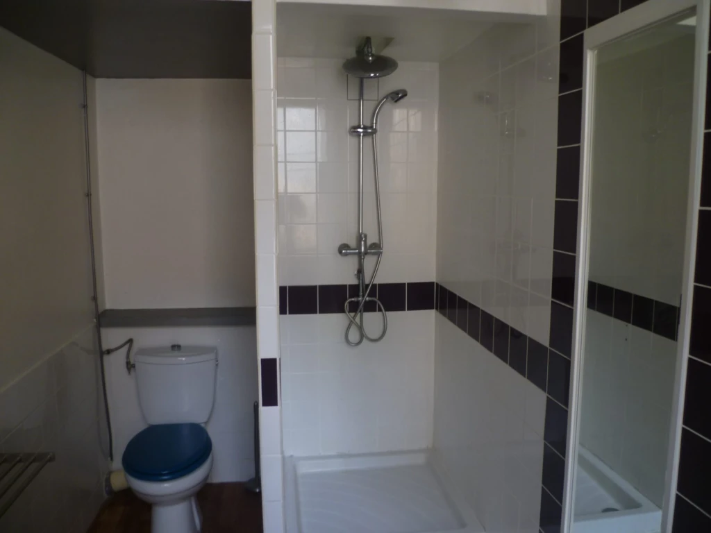 salle de bains studio