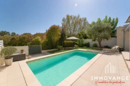 Piscine plein SUD