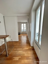 Vue de l'entrée.