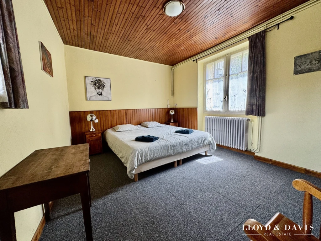 Chambre gîte bâtiment principal