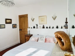 BELLE CHAMBRE AVEC CACHET