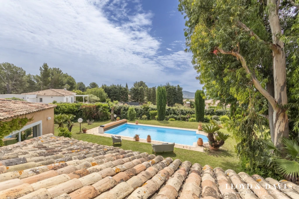 POSITION DOMINANTE VUE MER