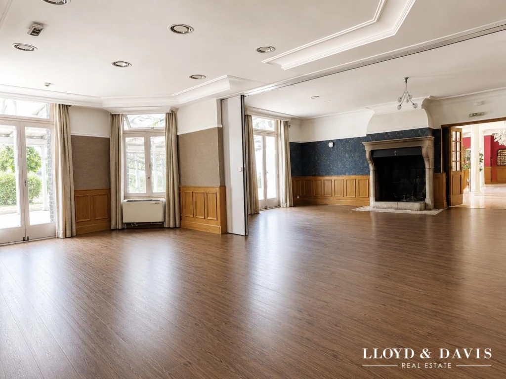 Première salle du restaurant