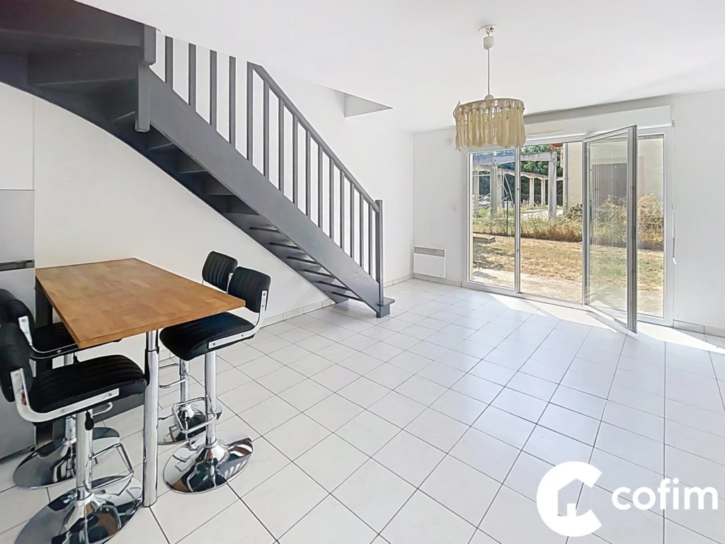 Séjour ouvert sur terrasse