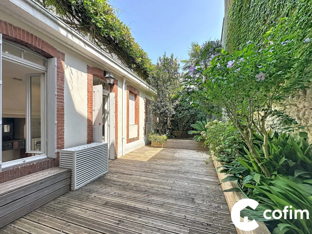 Rez e chaussée terrasse