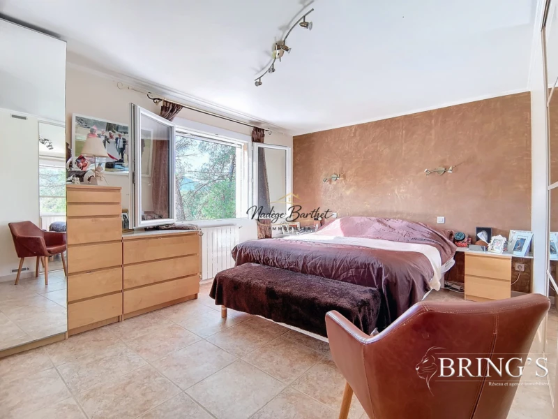 Maison 3 chambres - Rougiers- Chambre parentale