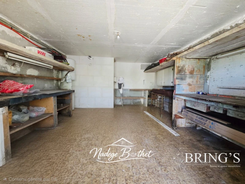 Maison avec dépendance - Garage