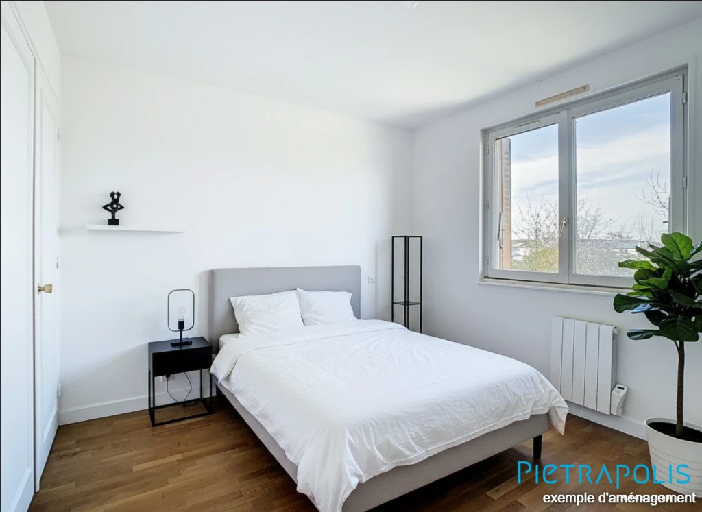 exemple chambre etage maison St Cyr sur Menthon