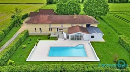 maison à vendre MONTRACOL - exterieur