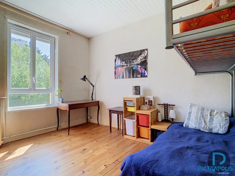 maison BOURG chambre1