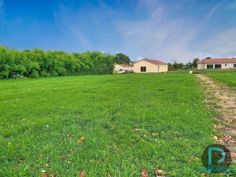 a vendre st benigne - terrain