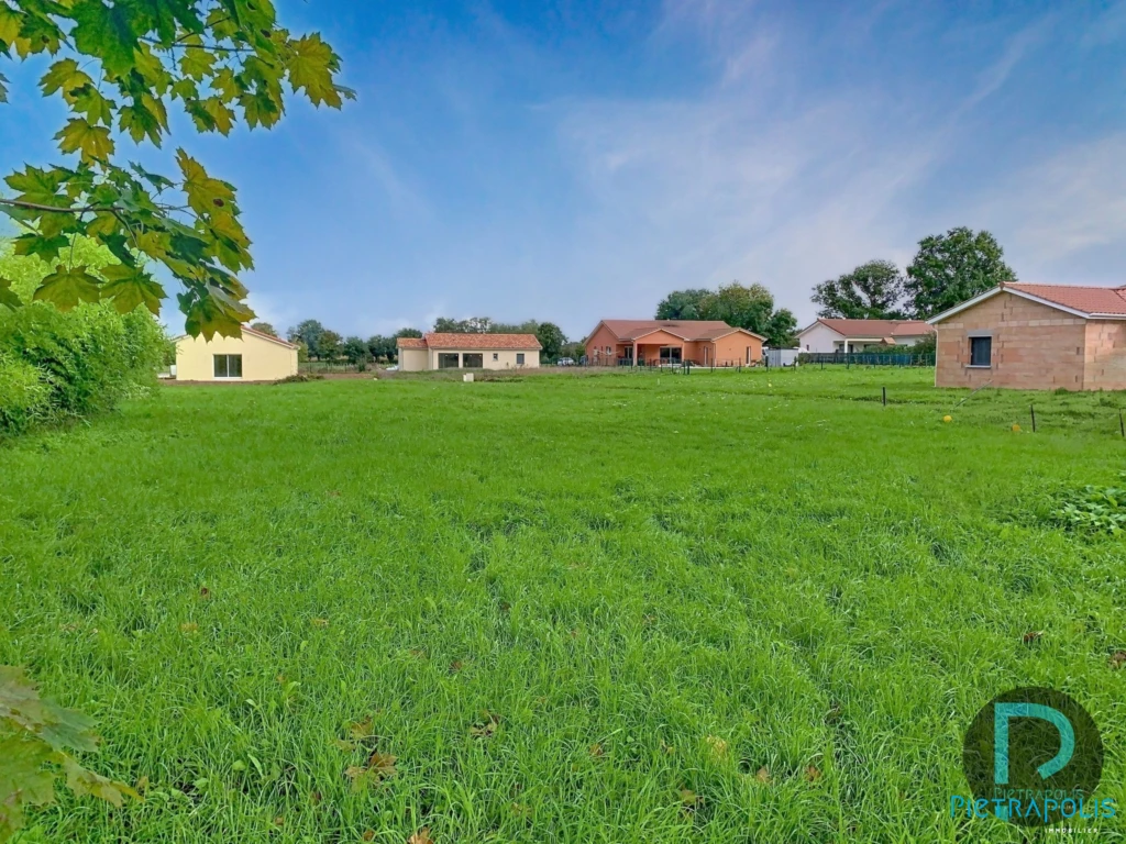 a vendre st benigne - terrain