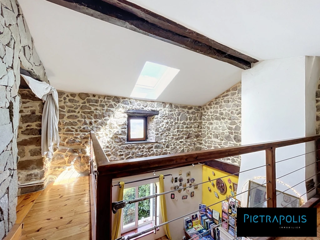 Mezzanine de13 m2