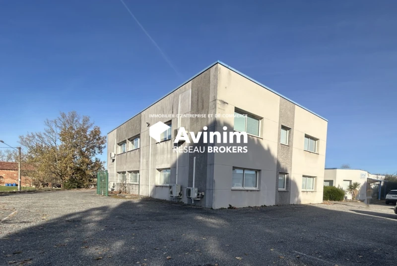 Local 460 m2