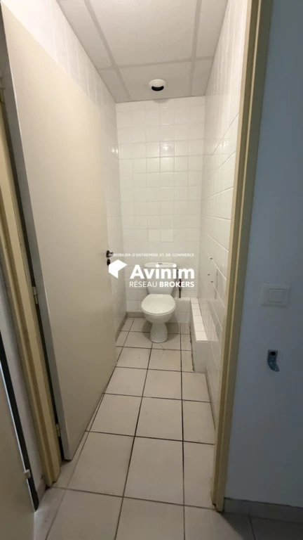 Sanitaire 2 RDC WC