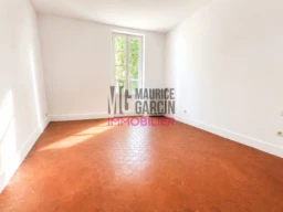 VENTE ACHAT IMMOBILIER MAISON DE VILLE VILLAGE CAVAILLON LUBERON 2 CHAMBRES PIERRES MAURICE GARCIN FLORENE TOLEDO