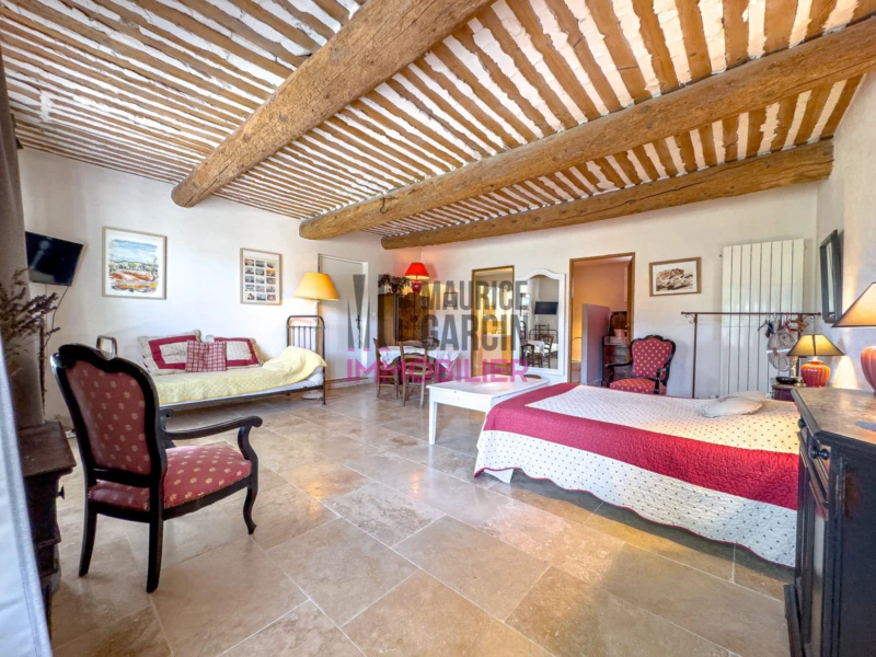 A vendre, à acheter, achat Propriété Mas 6 pièces 84300 CAVAILLON