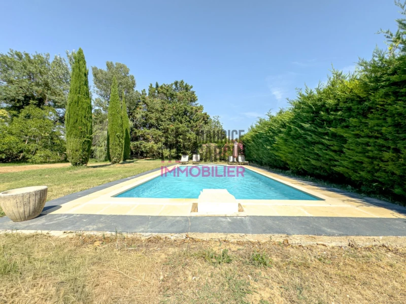 A vendre, à acheter, achat Propriété Mas 6 pièces 84300 CAVAILLON