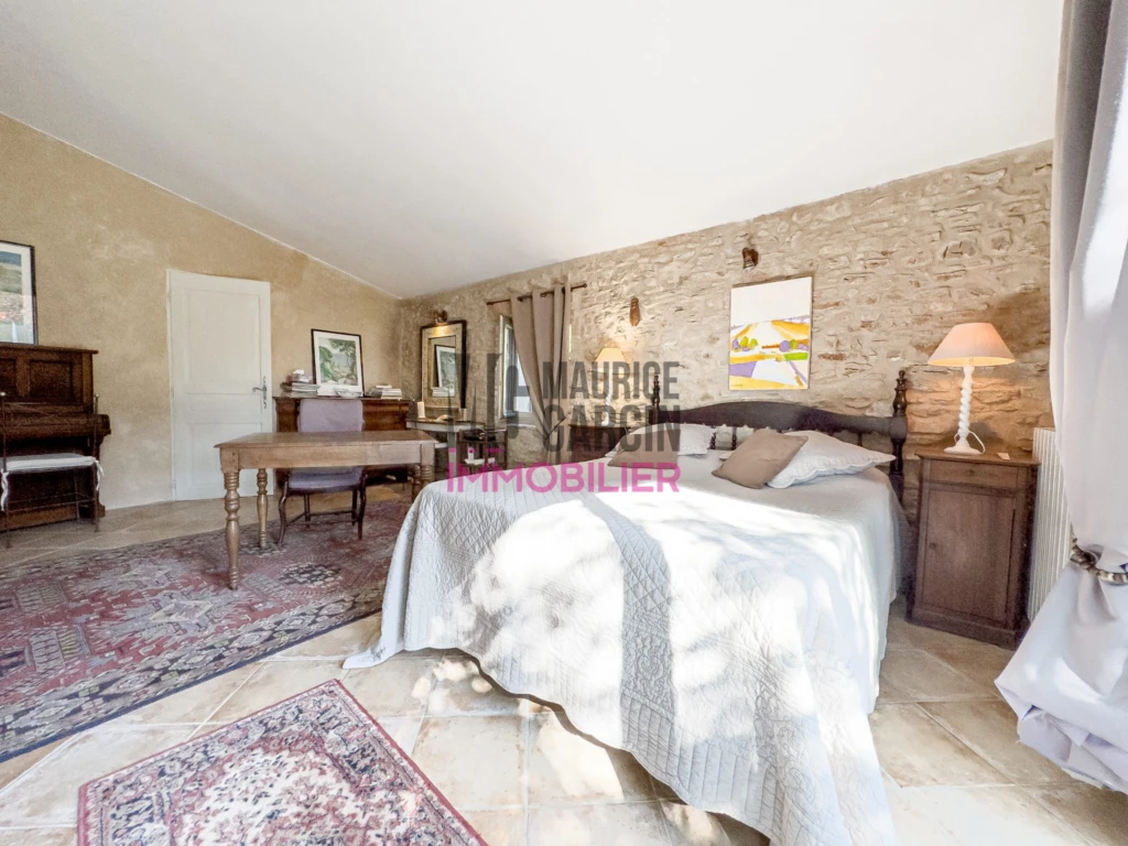 A vendre, à acheter, achat Maison 8 pièces 84220 JOUCAS