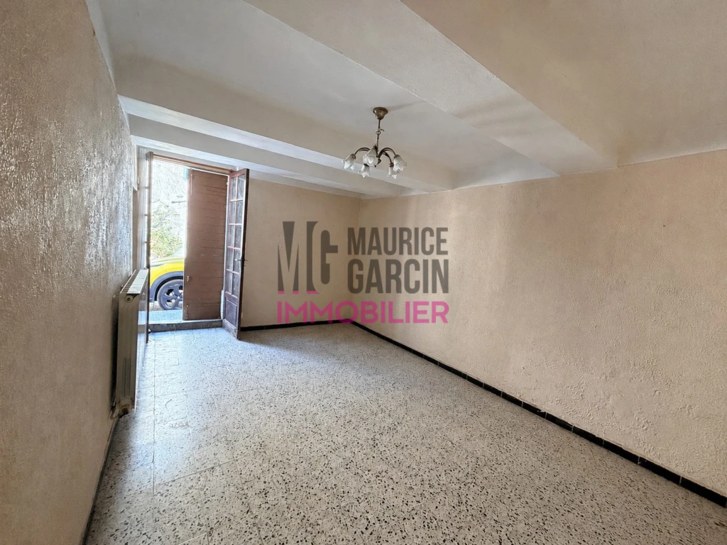 A vendre, à acheter, maison 4 pièces 13350 CHARLEVAL