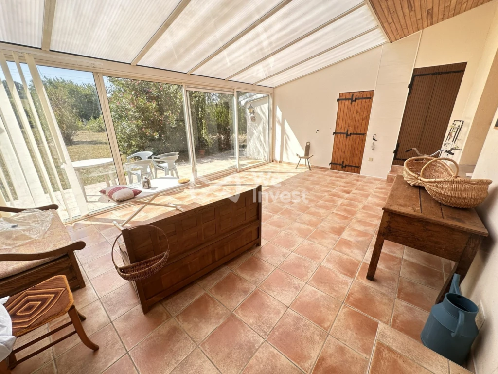 VERANDA