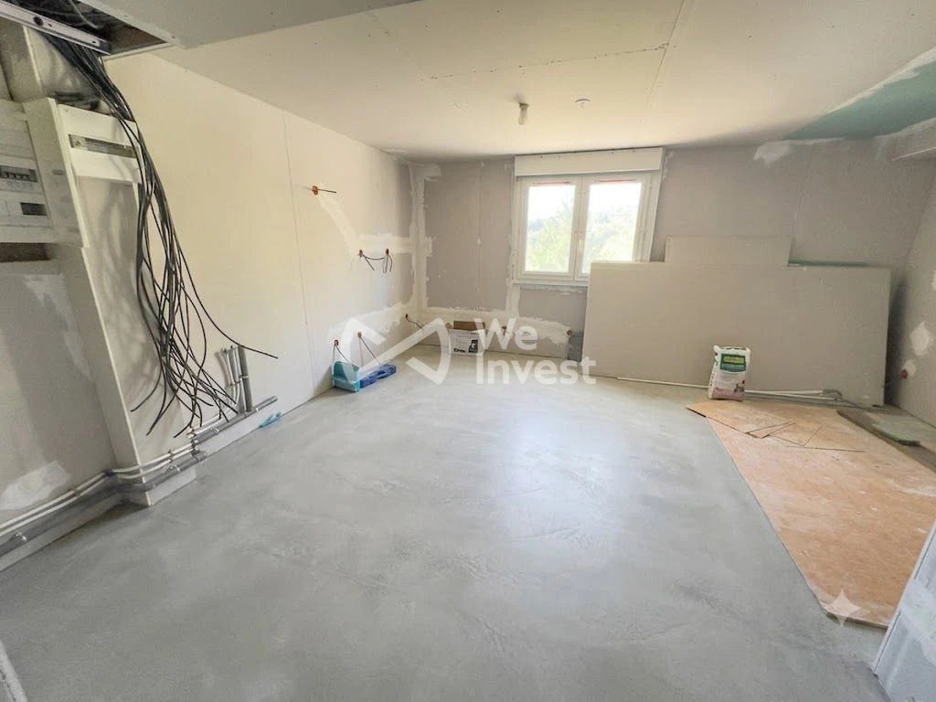 Possibilité d'un F2 (SALON)