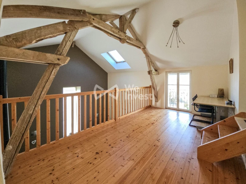Mezzannine