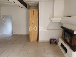 Séjour avec cheminée / insert