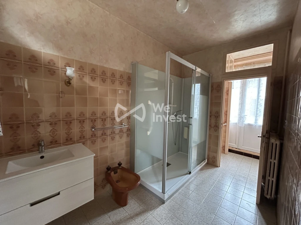 Salle d'eau PMR