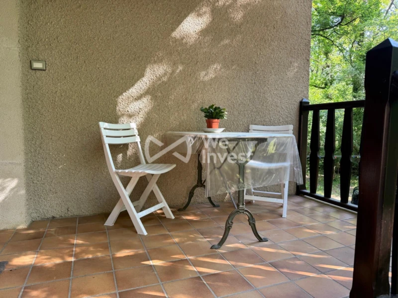 TERRASSE DE L'ENTREE