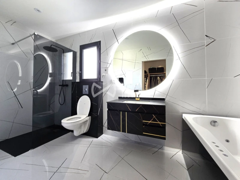 Salle de bains suite parentale