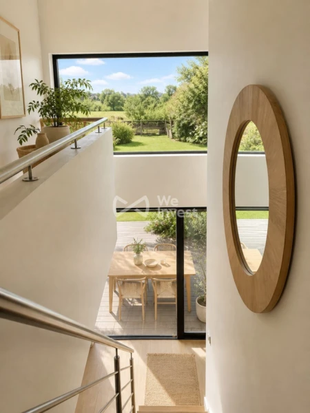 ESCALIER DONNANT SUR LE JARDIN