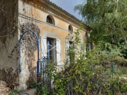 façade vue sur le jardin