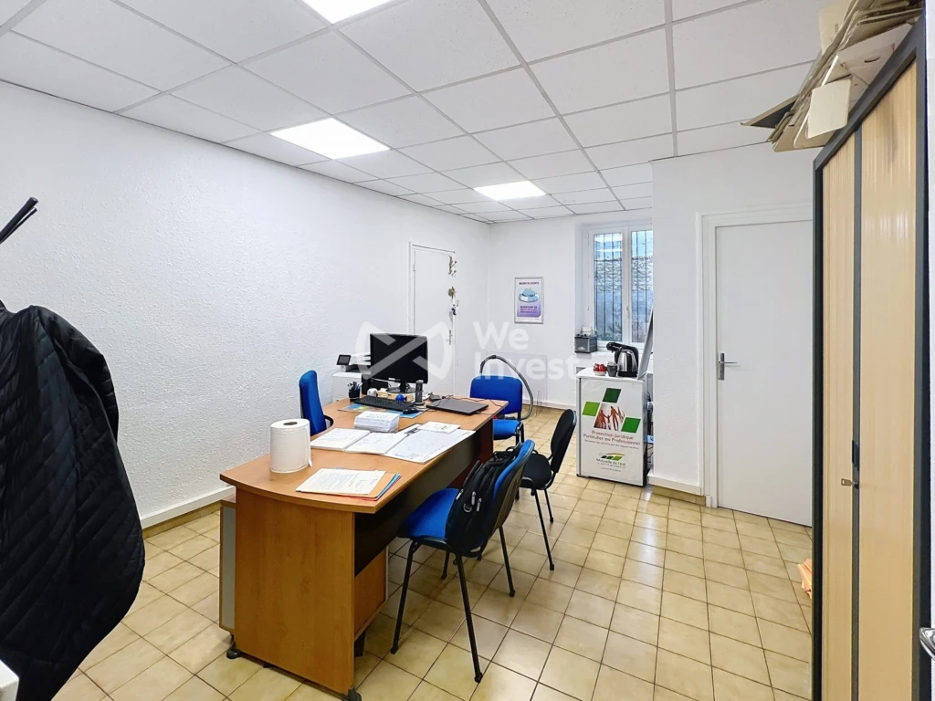 Bureau arrière