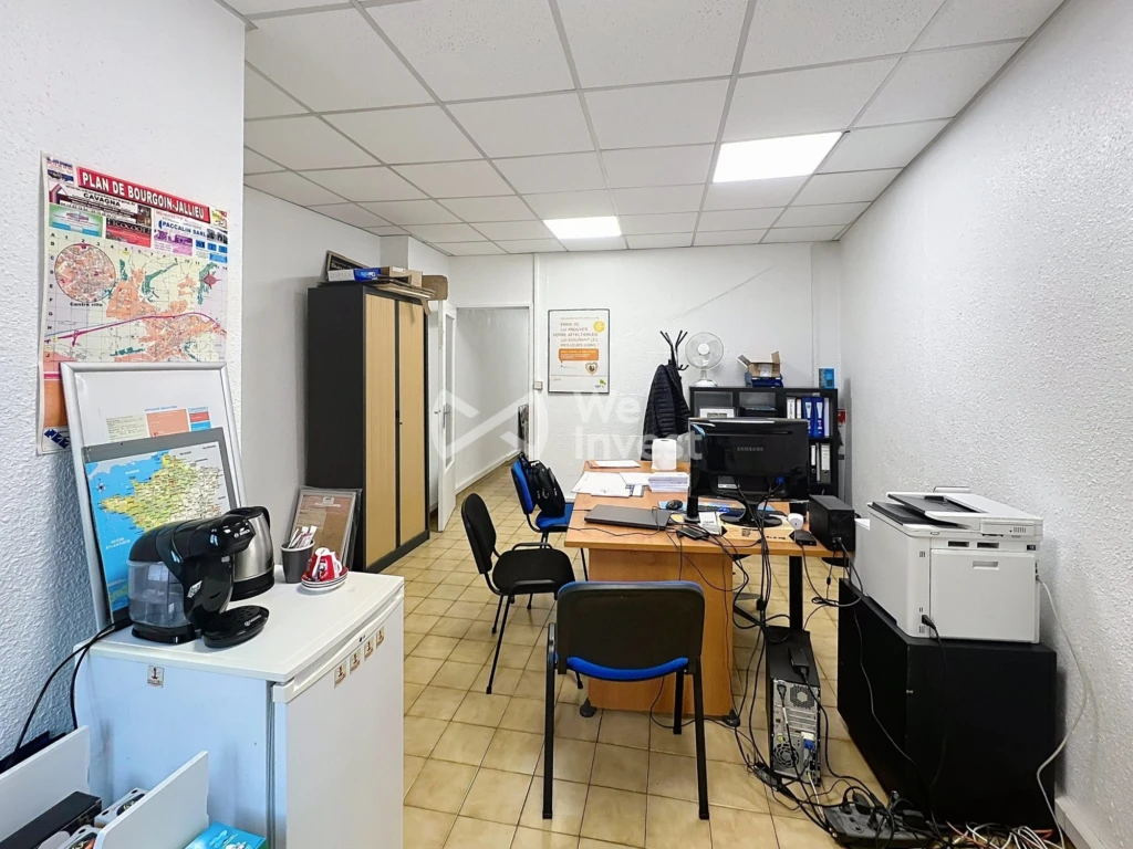 Bureau arrière