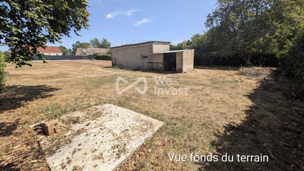 Vue gauche fonds terrain