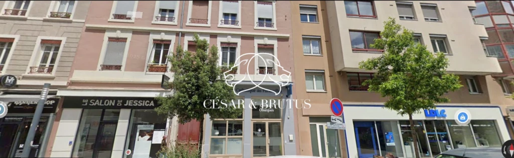Façade
