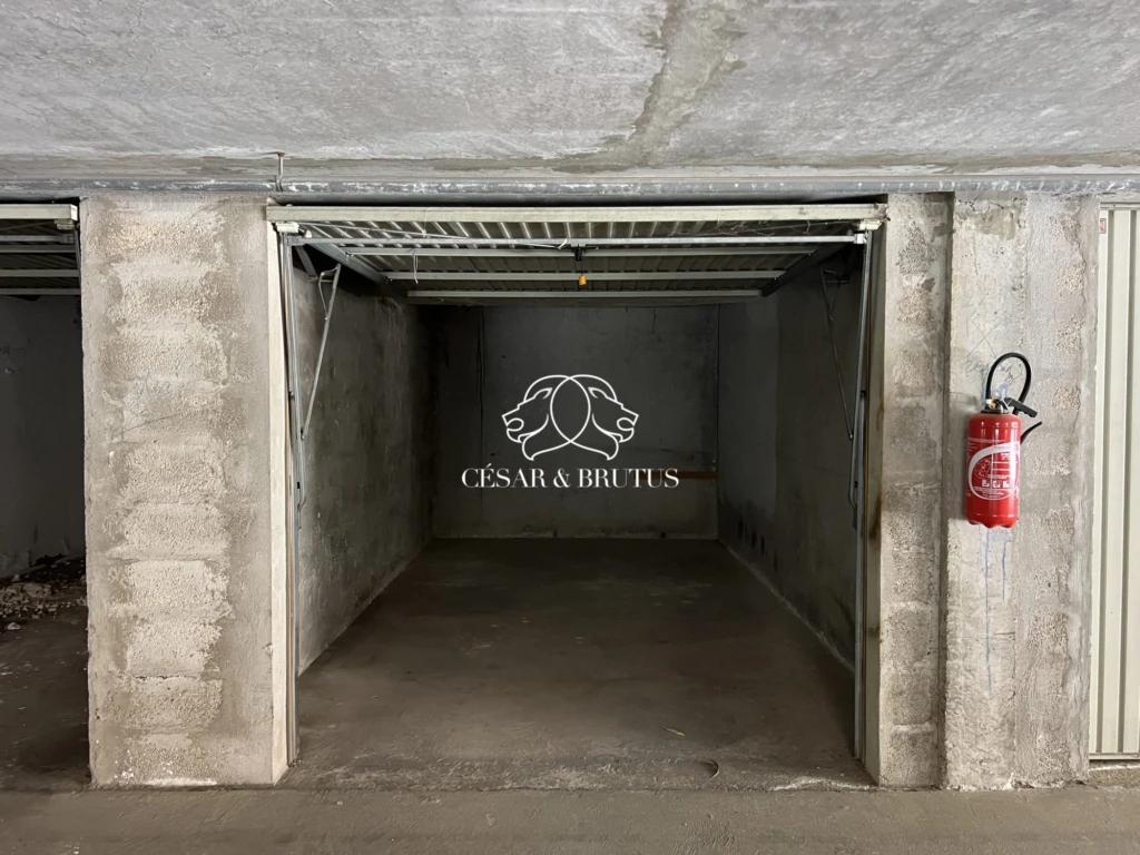 Le garage de l'appartement