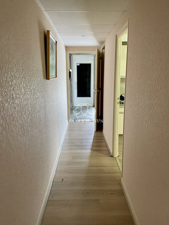 Couloir espace amis
