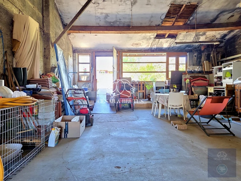 Espace réception, atelier ou cuisine d'été à personnaliser