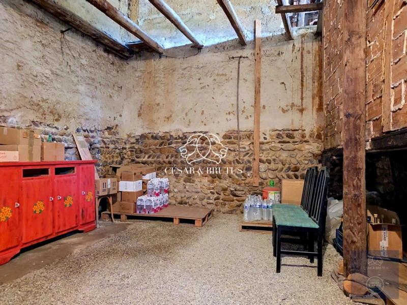 Cave et grands volumes de stockage