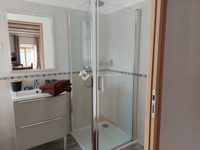 Gite 2 Salle d'eau