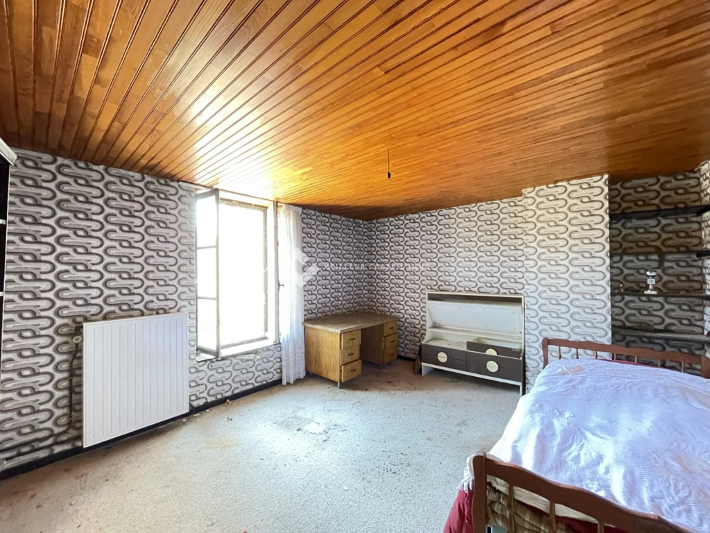 Une chambre à l'étage