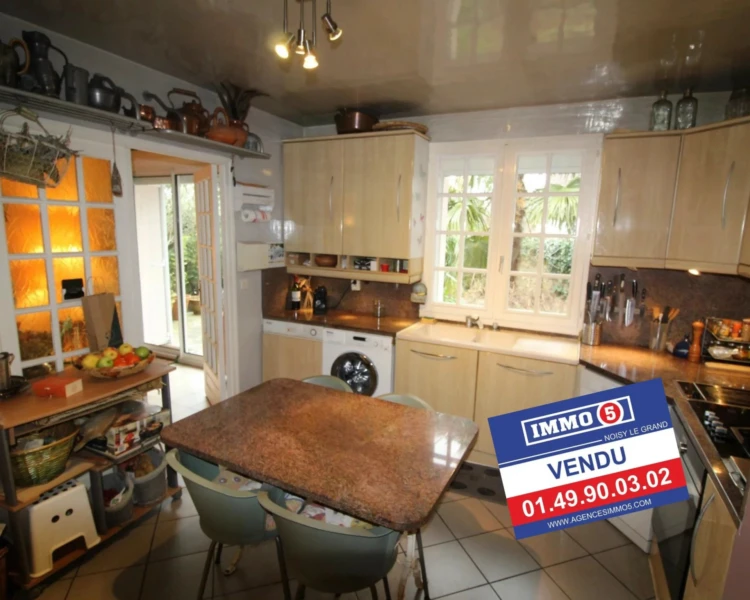 Kitchen Tile