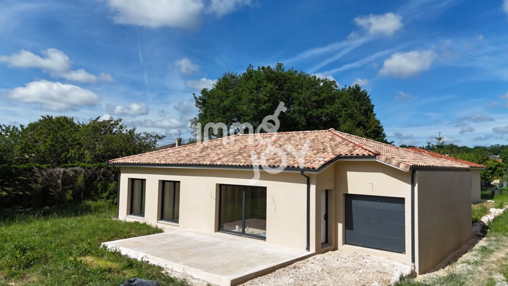 MAISON NEUVE Á VENDRE L'ISLE EN DODON