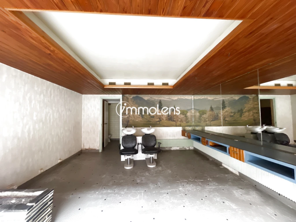 Location pro ou chambre ou bureau au rdc