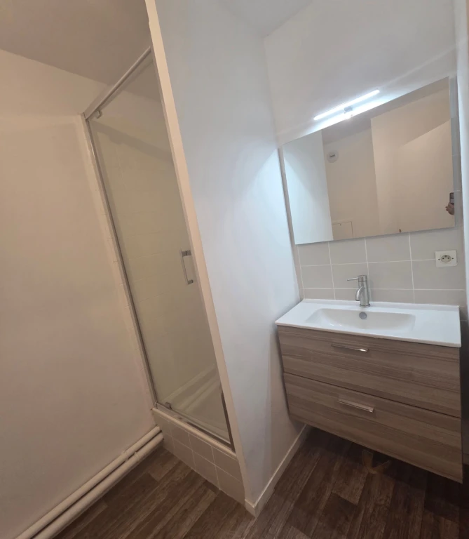Joli appartement dans une rue calme (loyer tout inclus) 4